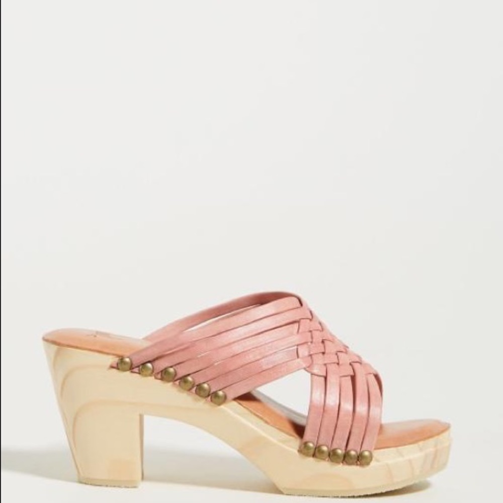 Beek Sparrow heel clog